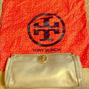 Barely used Tory Burch clutch